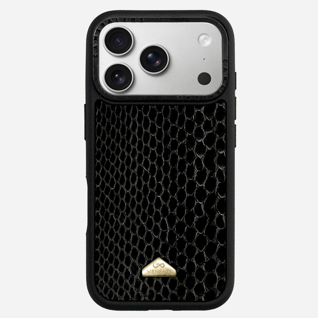Funda iPhone 18 Pro Max Python Half Black