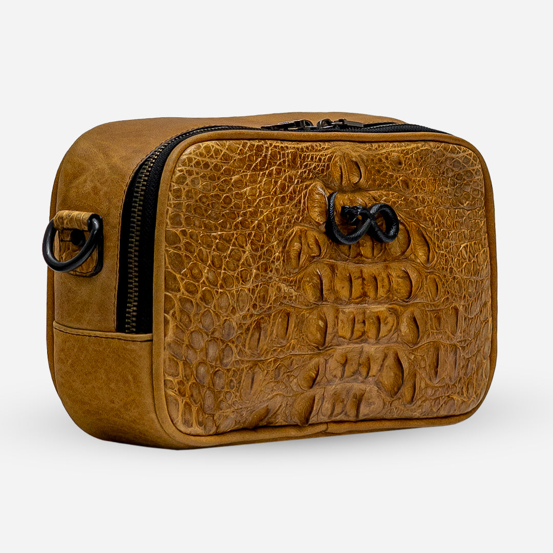 Documentera - Billionaire Croc Honey Glow