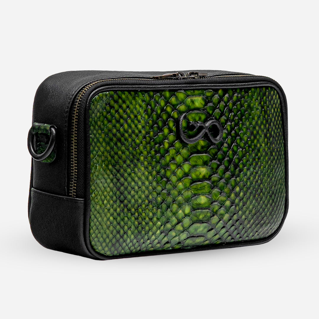 Documentera - Python Viper Green