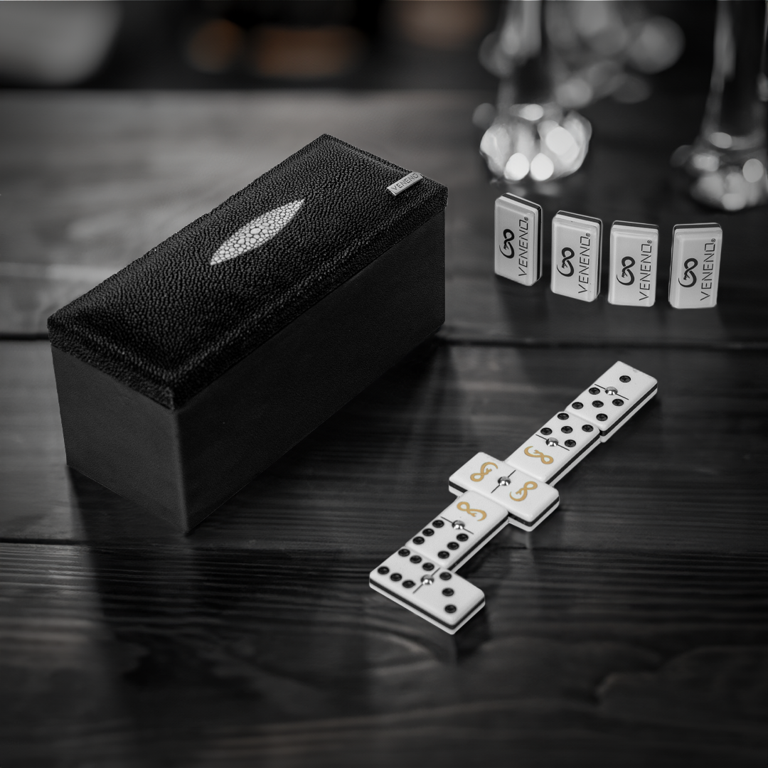 Cofre Domino - Stingray Black