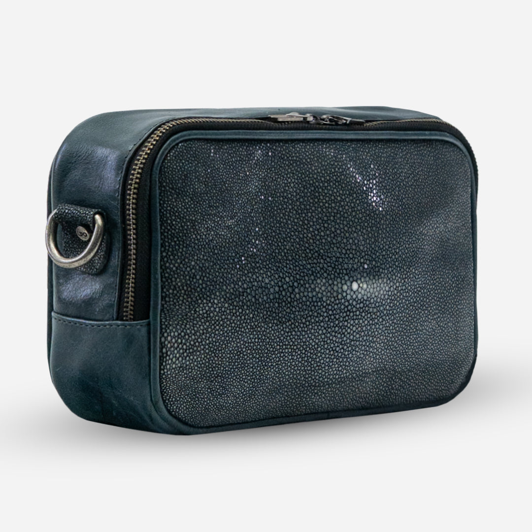 Documentera - Stingray Gunmetal