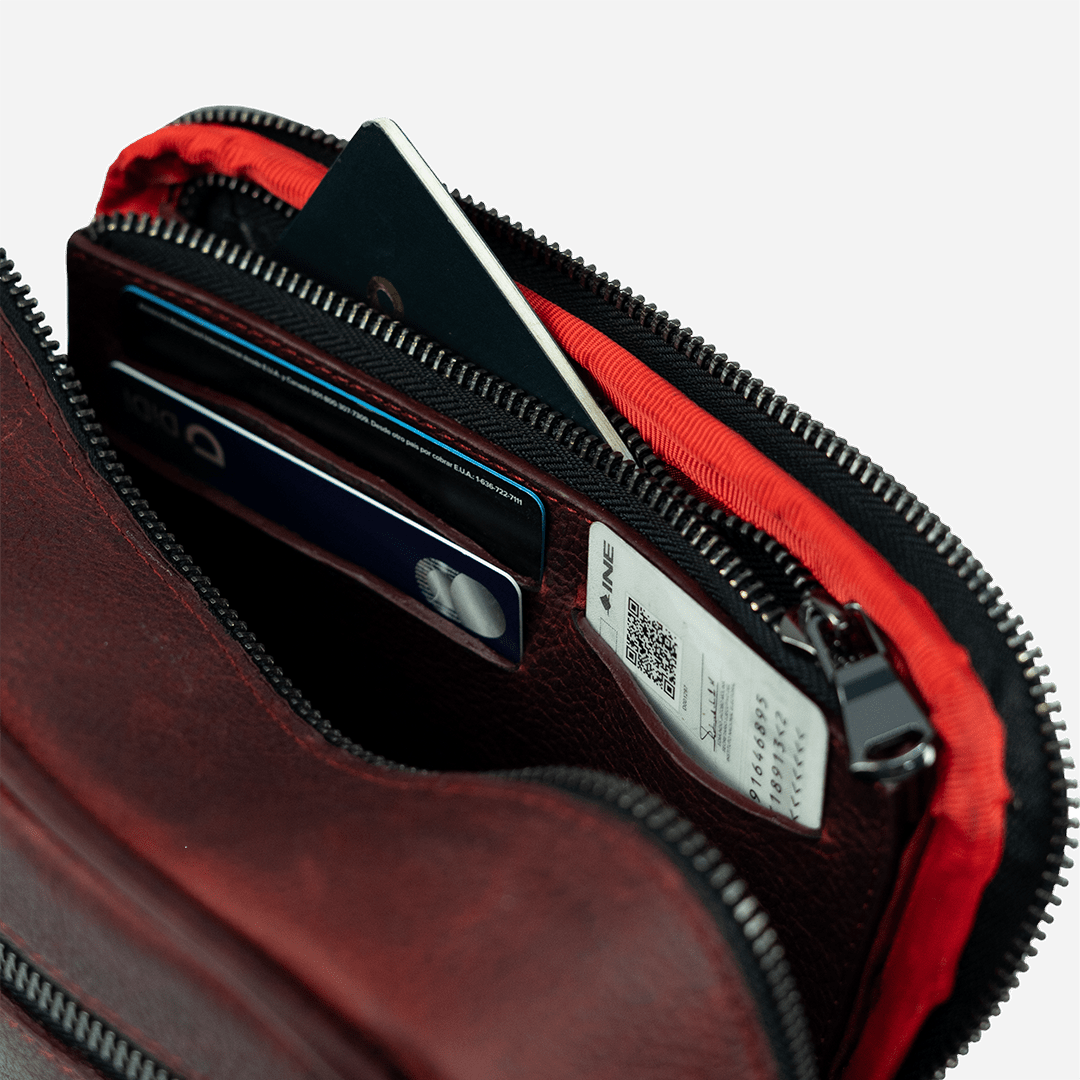 Veneno Documentera Mini - Billionaire Croc Red