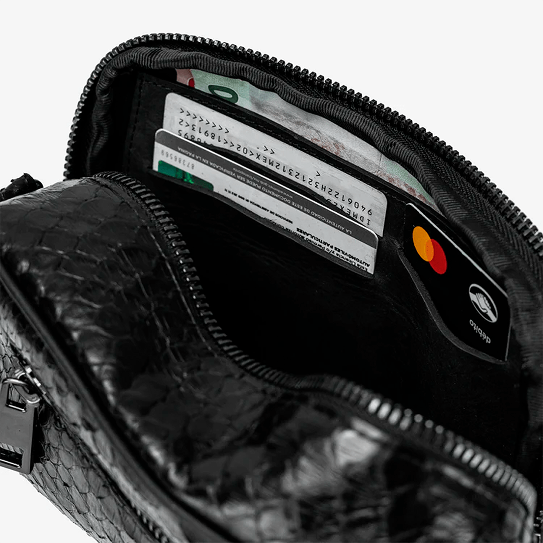 Veneno Documentera - Python Black