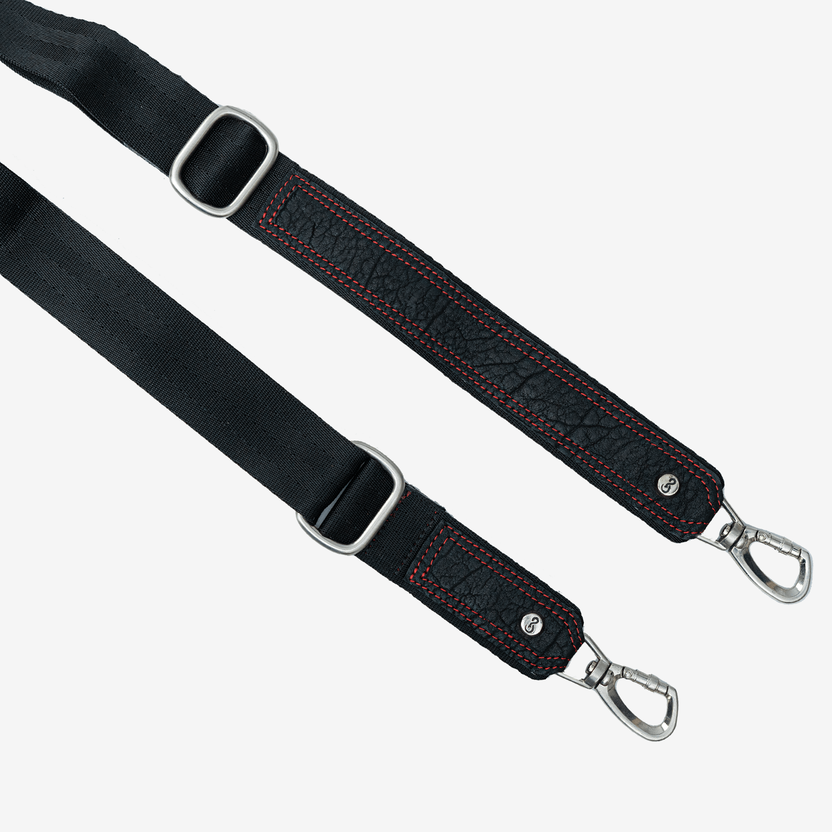 Veneno Leather Goods "TITÁN Weekender" Bull Neck Black