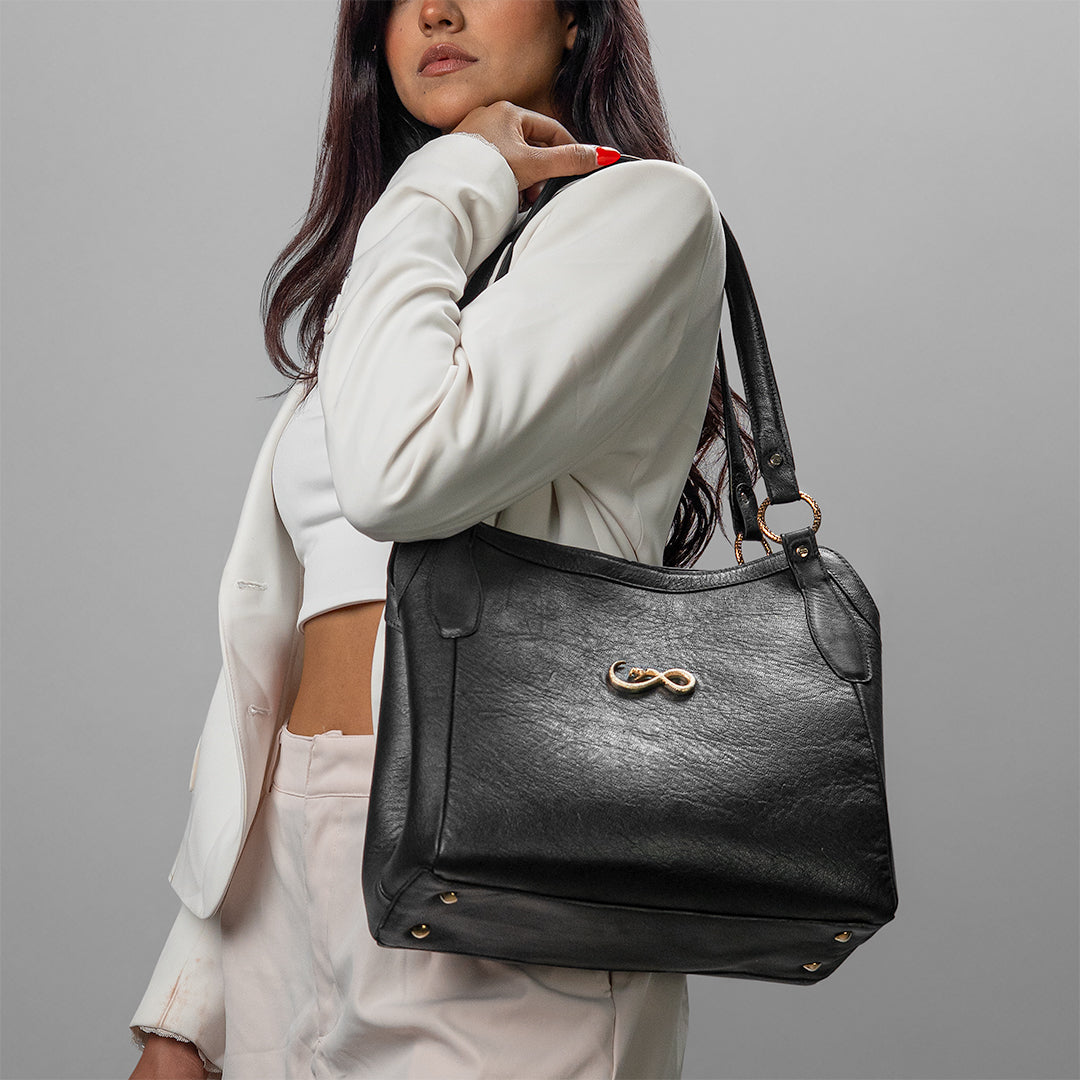 Bolsa Shoulder bag  - BARBARA Black