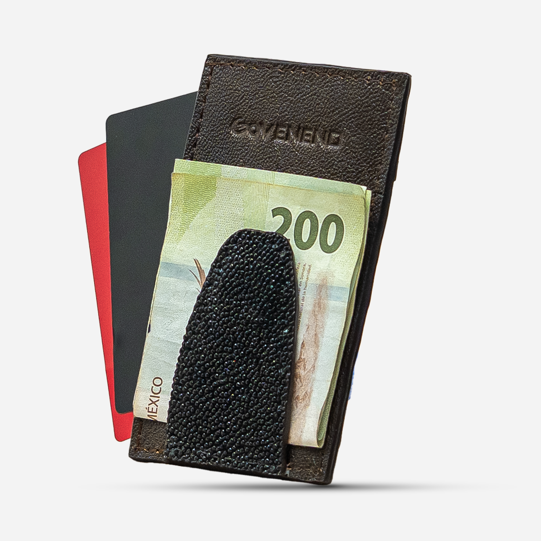 Tarjetero Vertical "The Fang" Billionaire Croc Brown