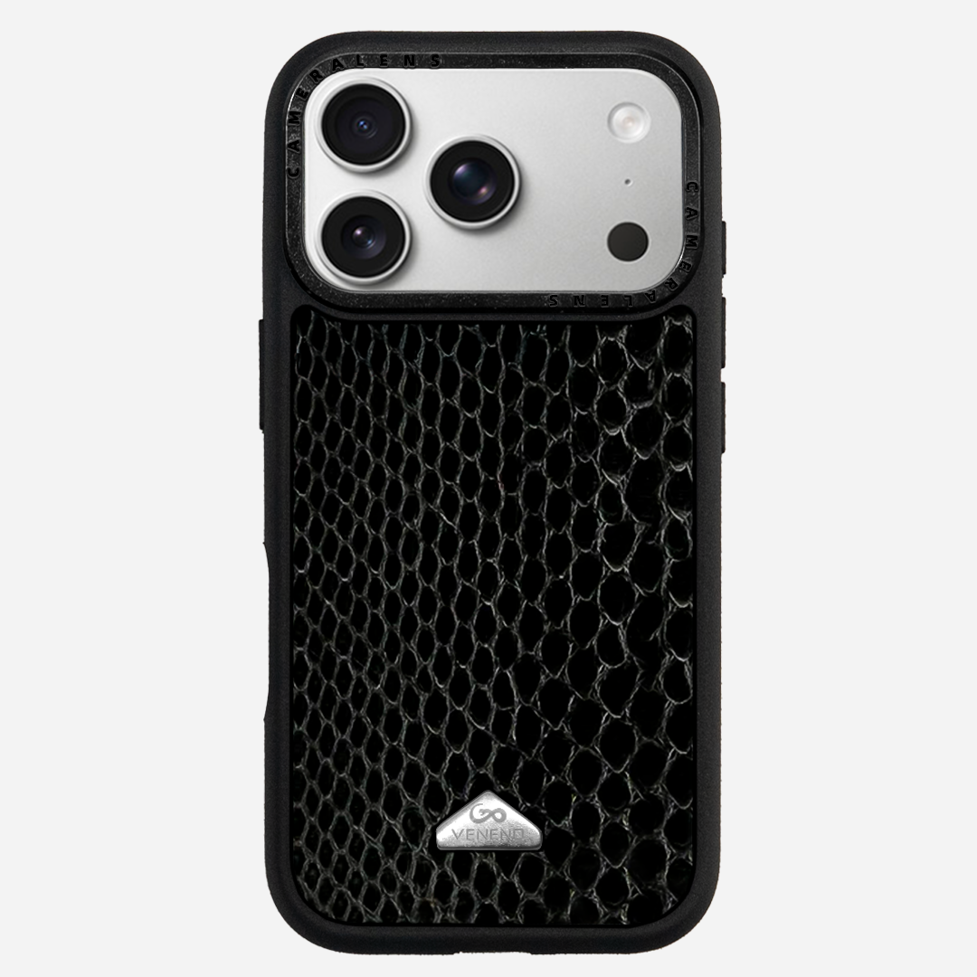 Funda iPhone 17 Pro Max Python Half Black