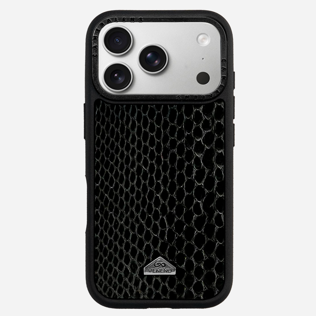 Funda iPhone 17 Pro Max Python Half Black
