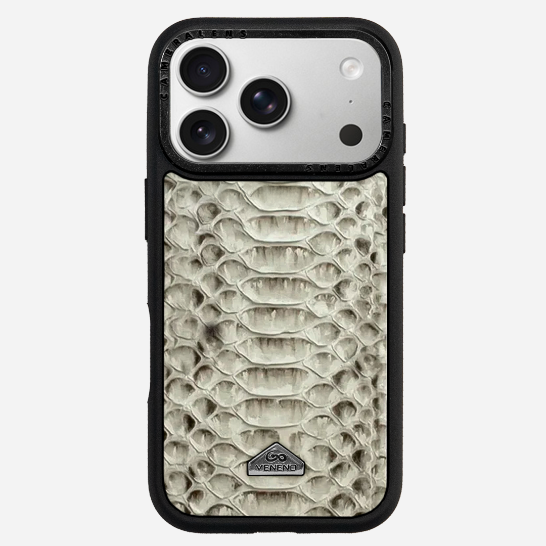 Funda iPhone 17 Pro Max Python Naked