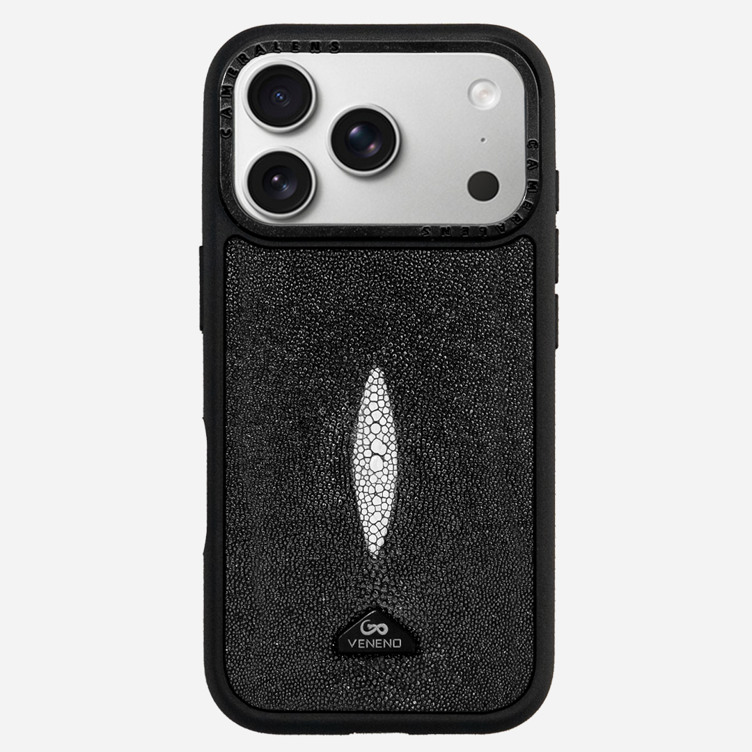 Funda iPhone 17 Pro Max Stingray Black