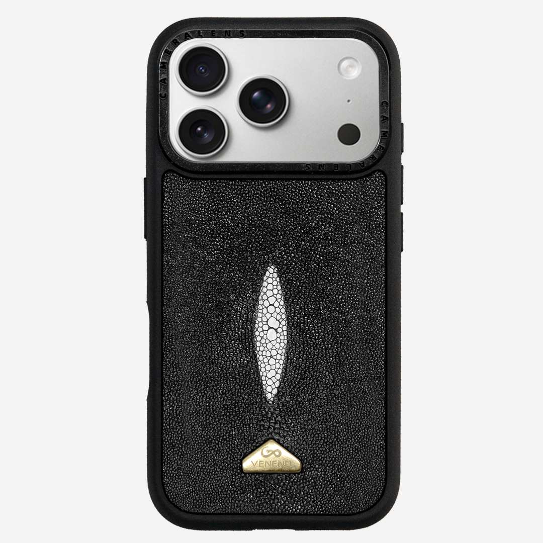 Funda iPhone 17 Pro Stingray Black