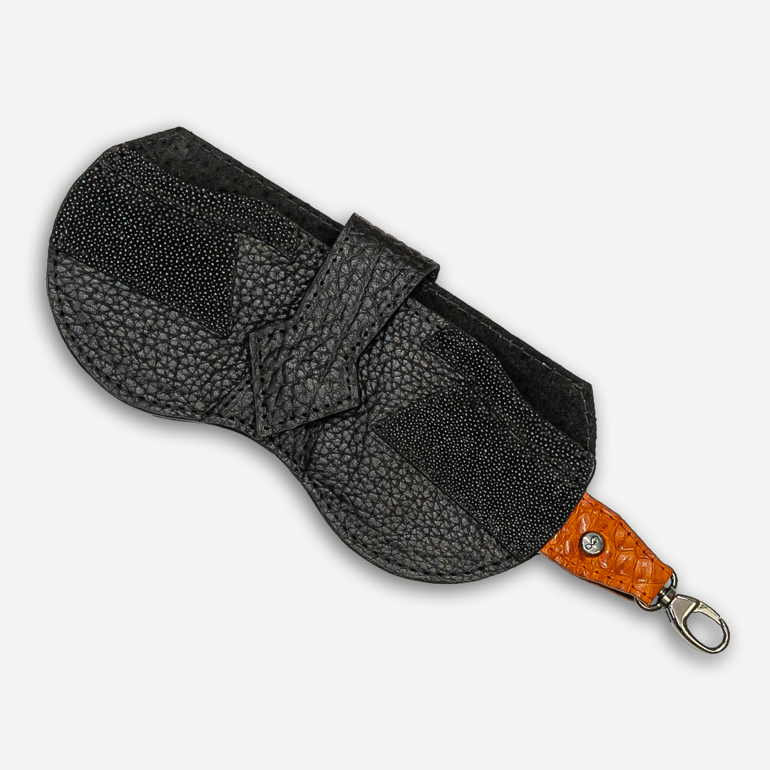 "The Mask" Porta Lentes - Black Bison