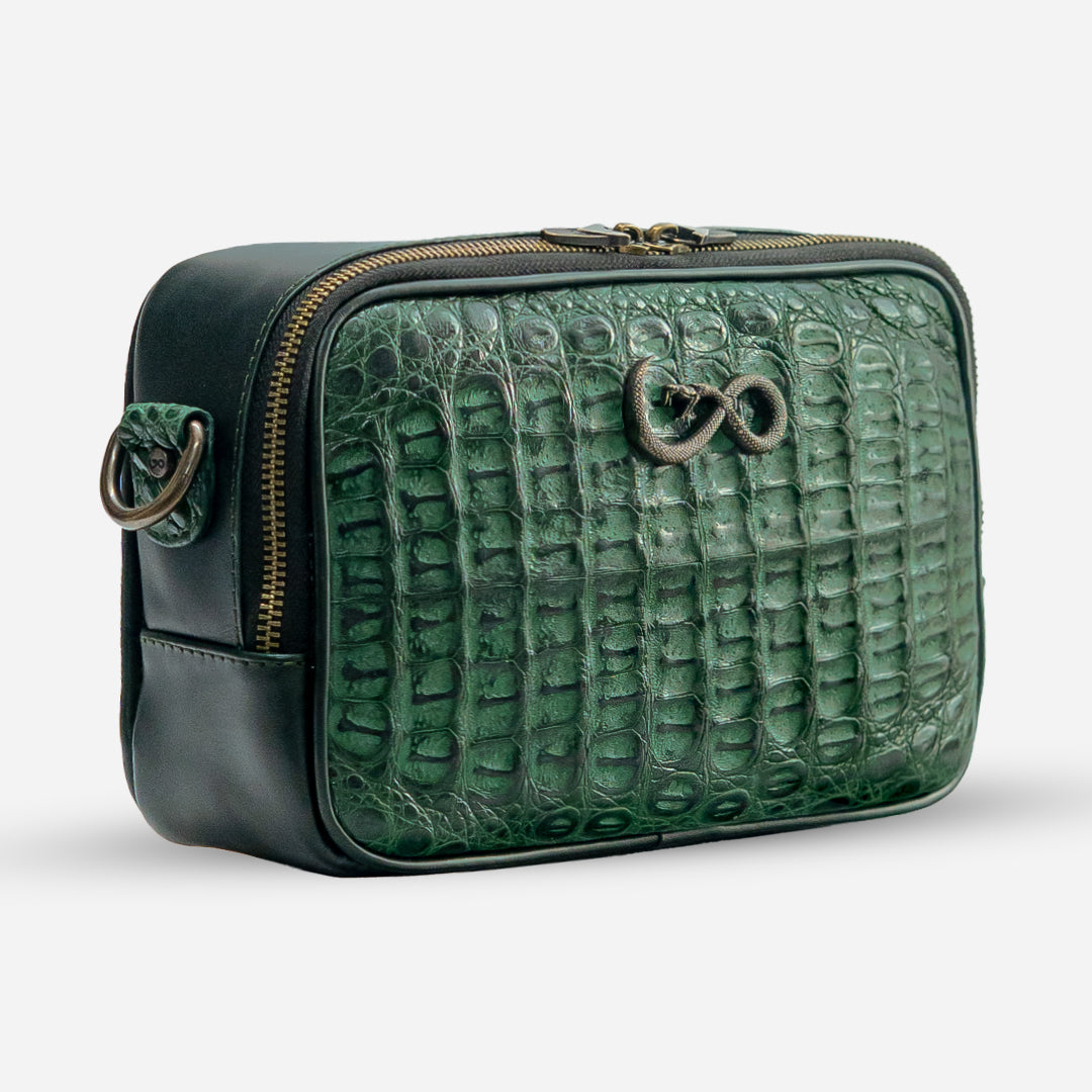 Documentera - Billionaire Croc Green