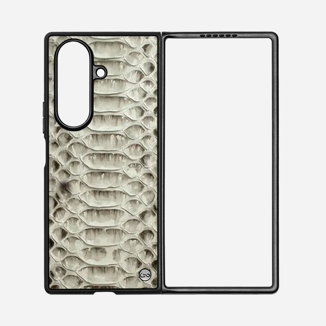ZFOLD7  - Naked Python