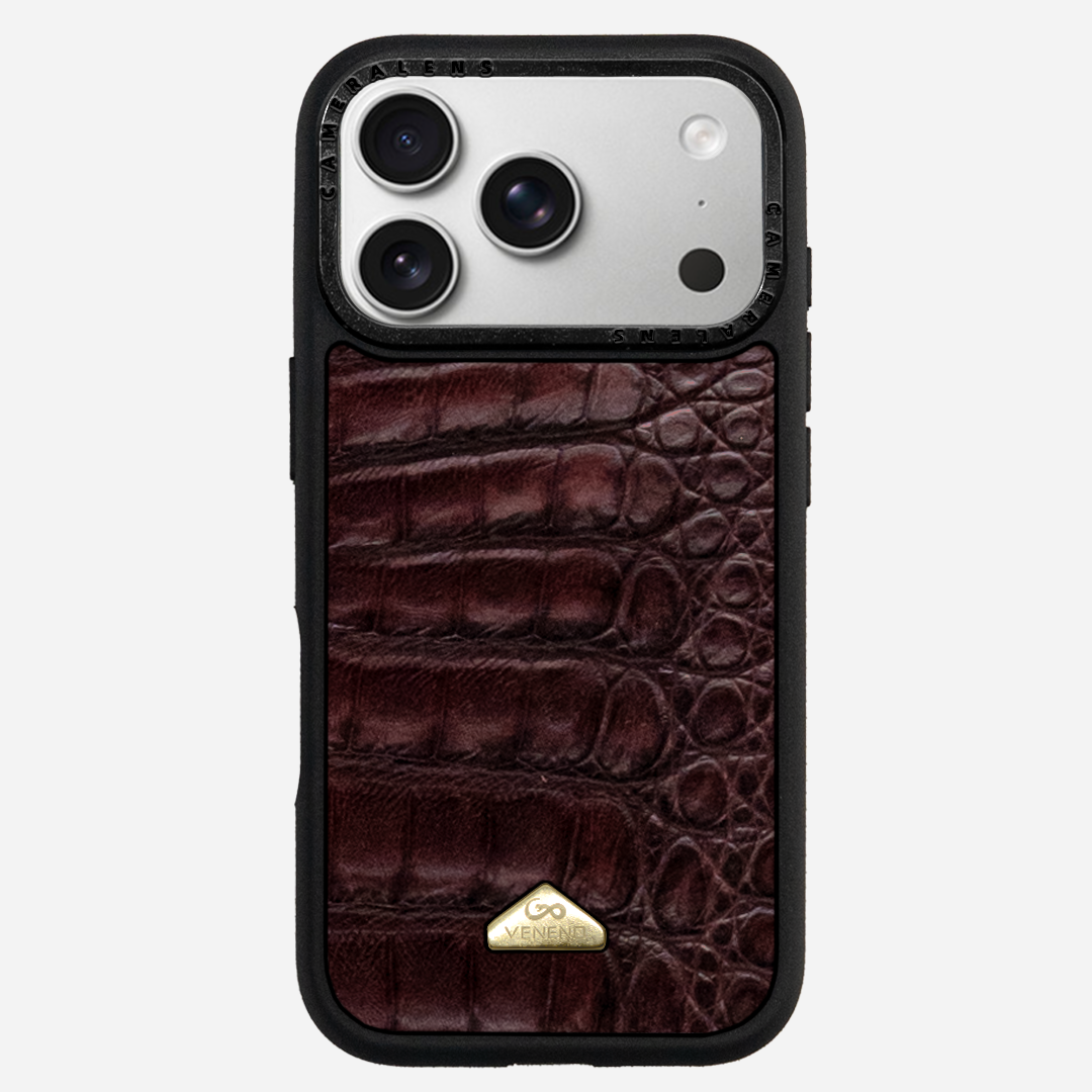 Funda iPhone 17 Pro Billionaire Croc Merlot