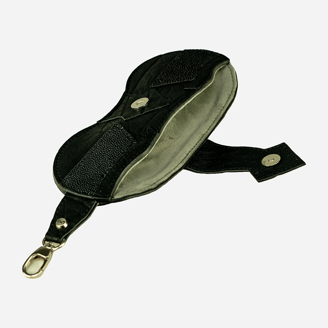 Veneno Estuche Porta Lentes -  Bull Neck Black