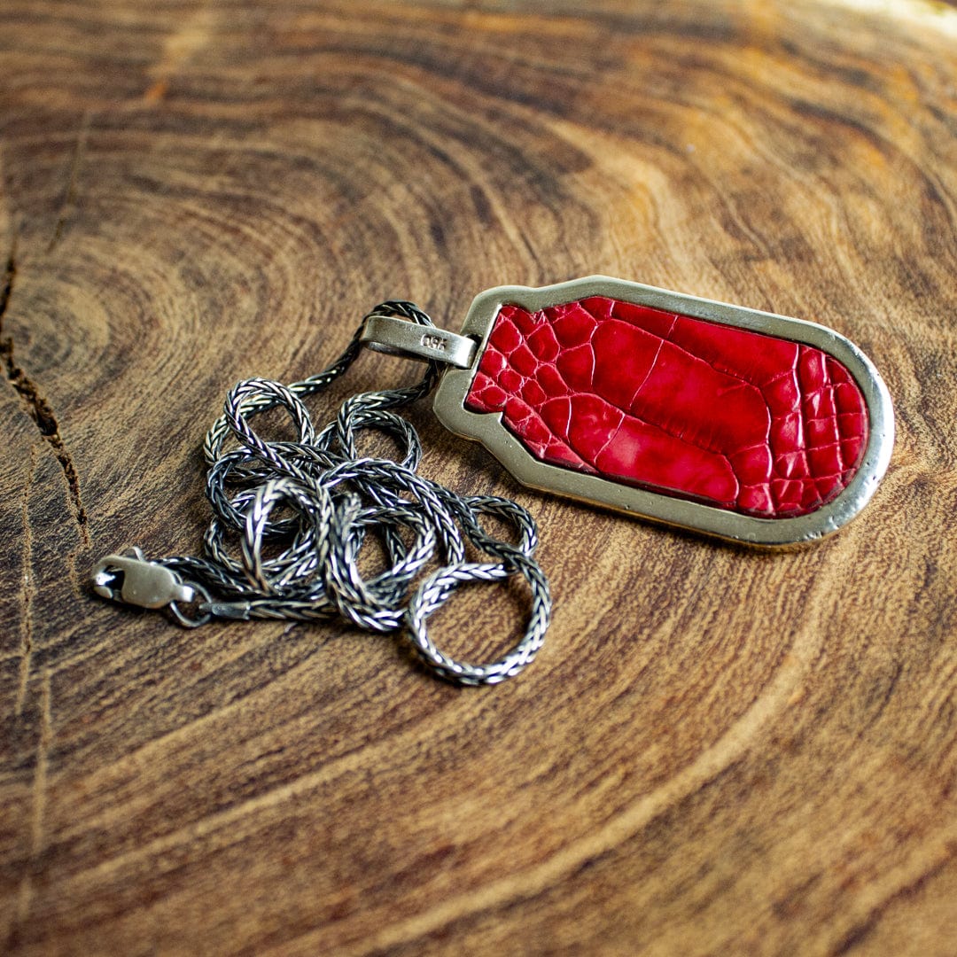 Veneno Leather Goods HandGrenade  - Dije de plata y Cocodrilo rojo